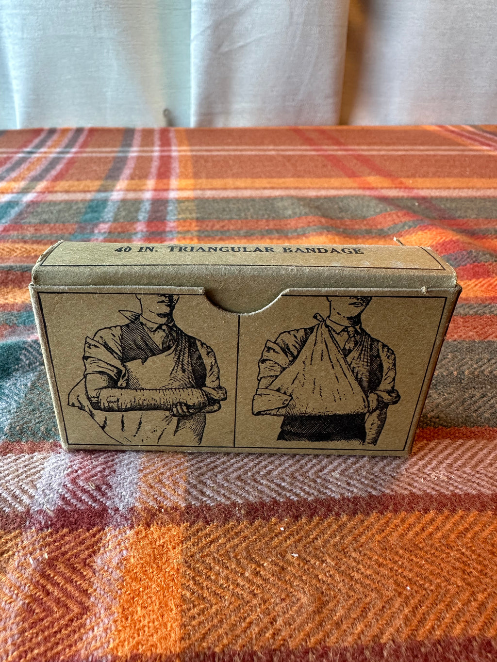 Vintage American National Red Cross 40" Triangular Bandage First Aid Box WWII Era