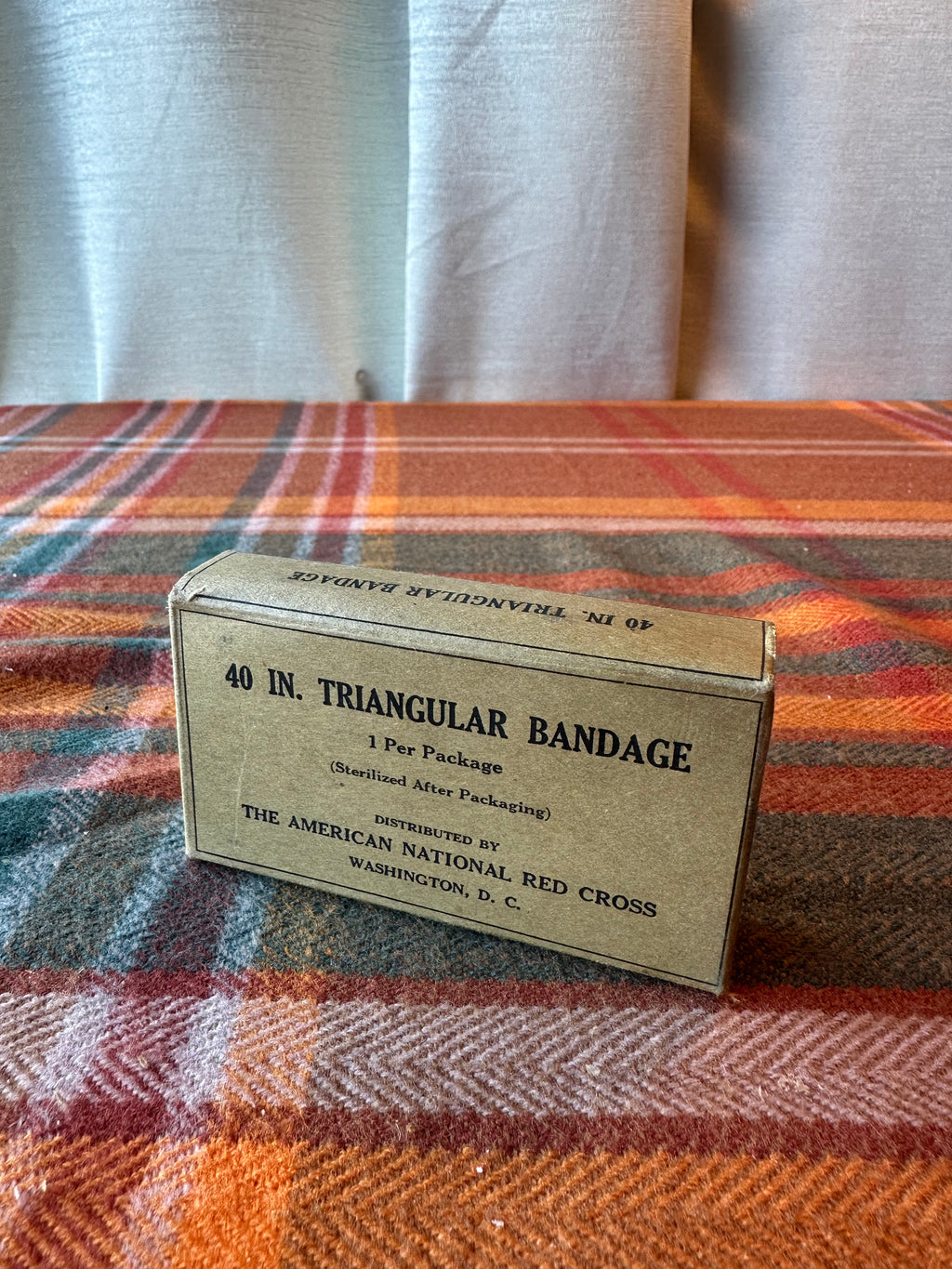 Vintage American National Red Cross 40" Triangular Bandage First Aid Box WWII Era