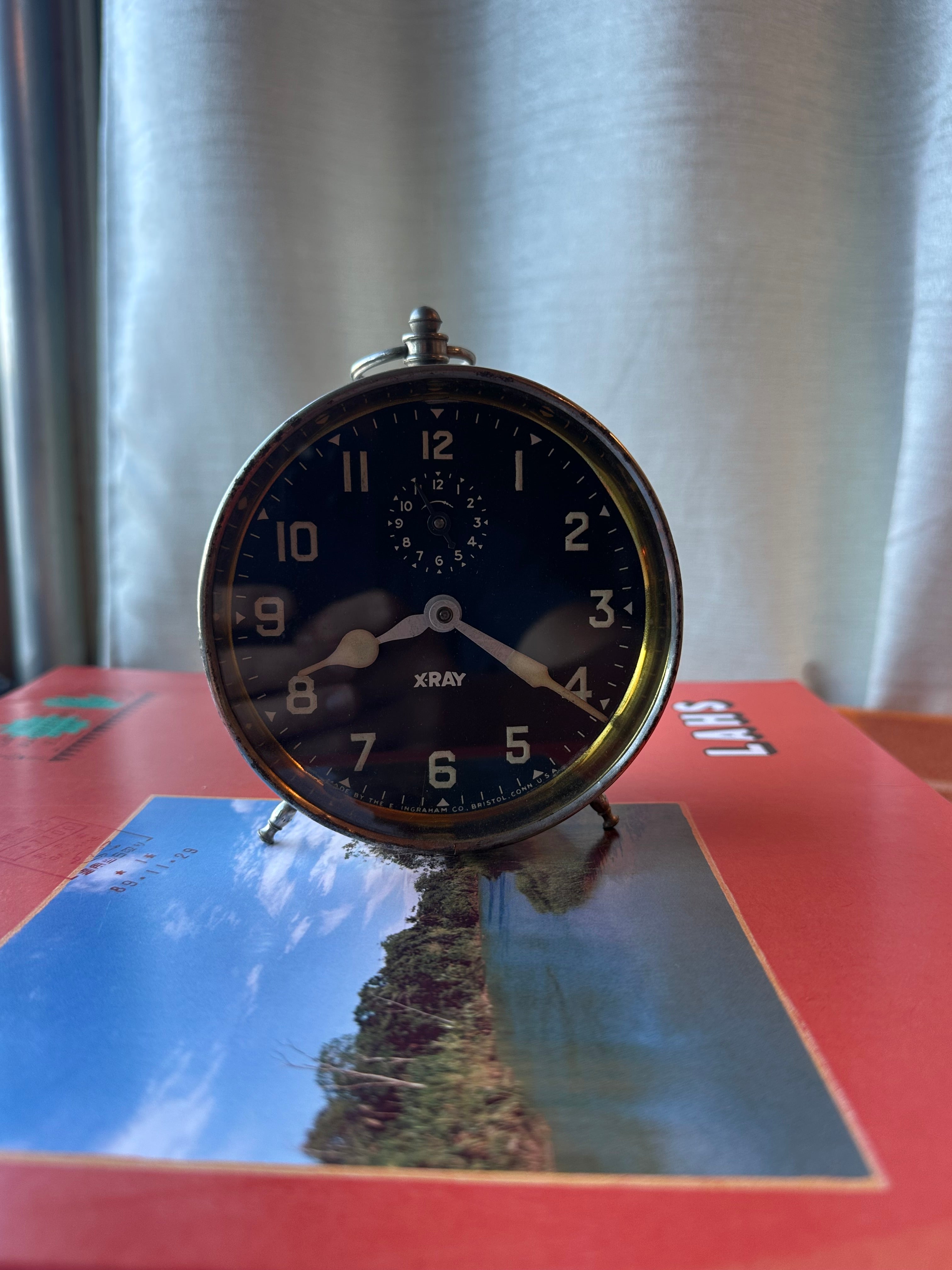 Vintage X-RAY Ingraham Wind-Up Alarm Clock Black Dial Bristol CT USA Art Deco