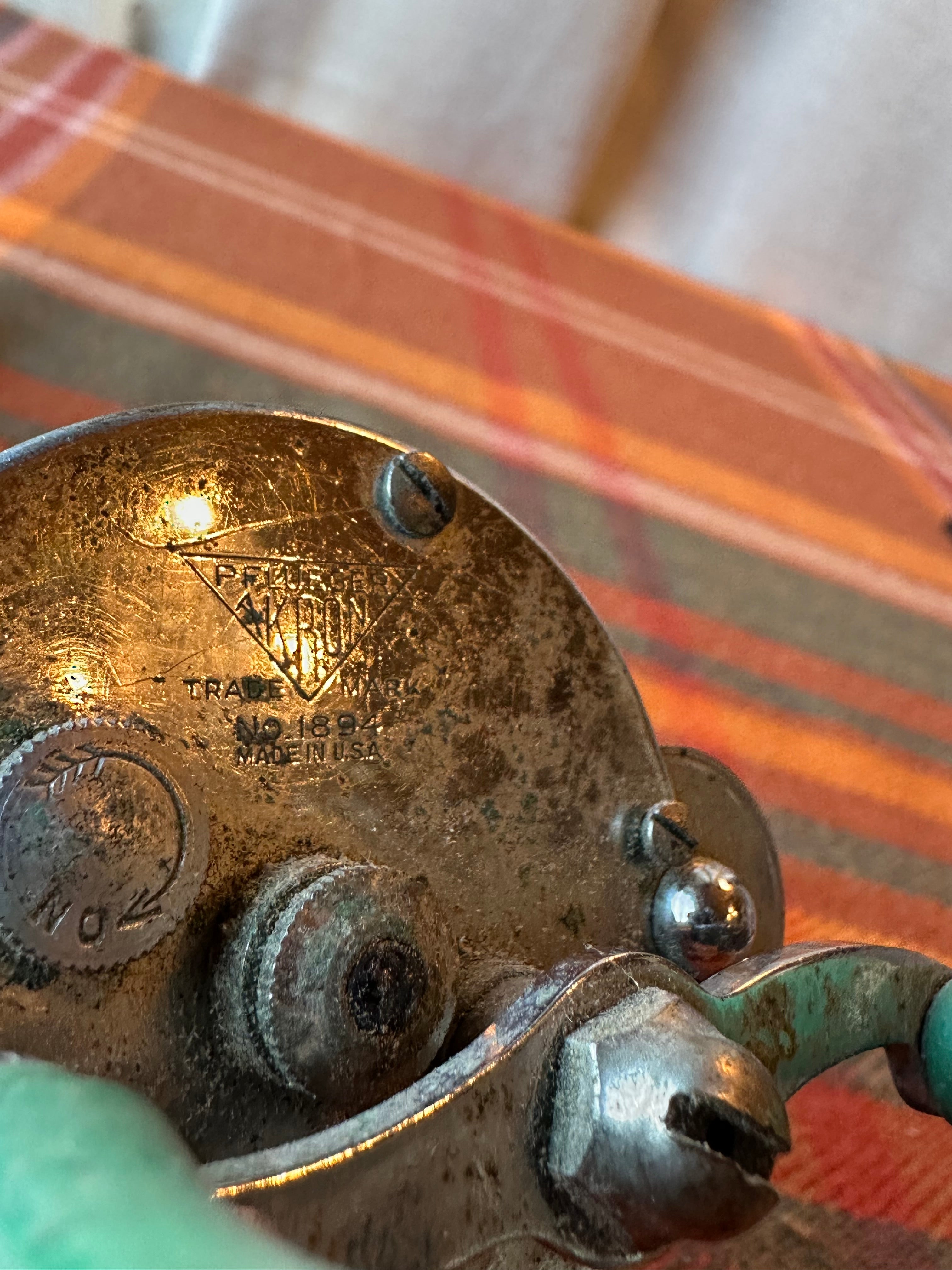 Vintage Pflueger Akron No. 1894 Baitcasting Fishing Reel Made in USA