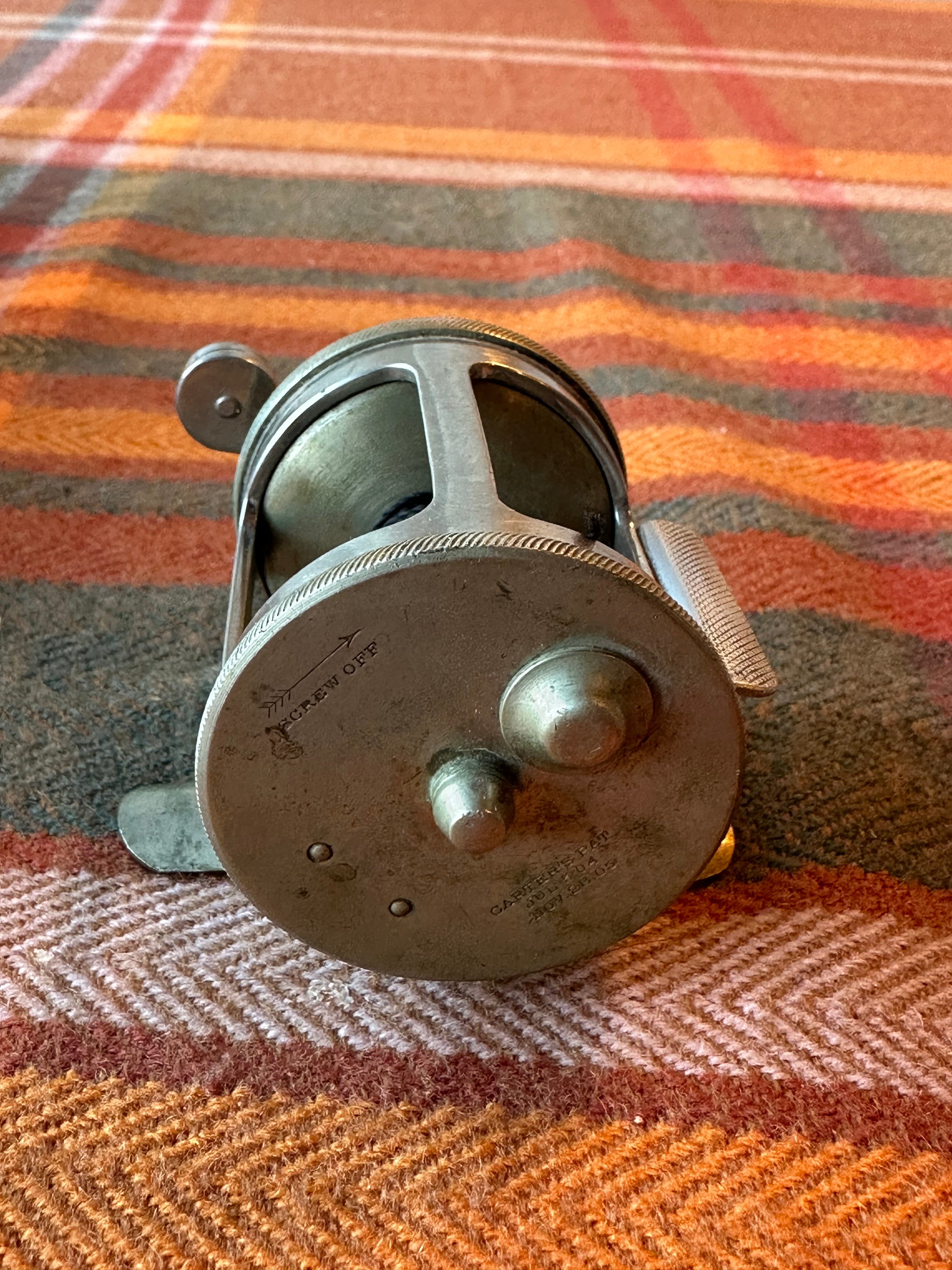 Antique B.F. Meek & Son No. 33 Blue Grass Baitcasting Fishing Reel | Louisville, KY | Pat. 1904 & 1905