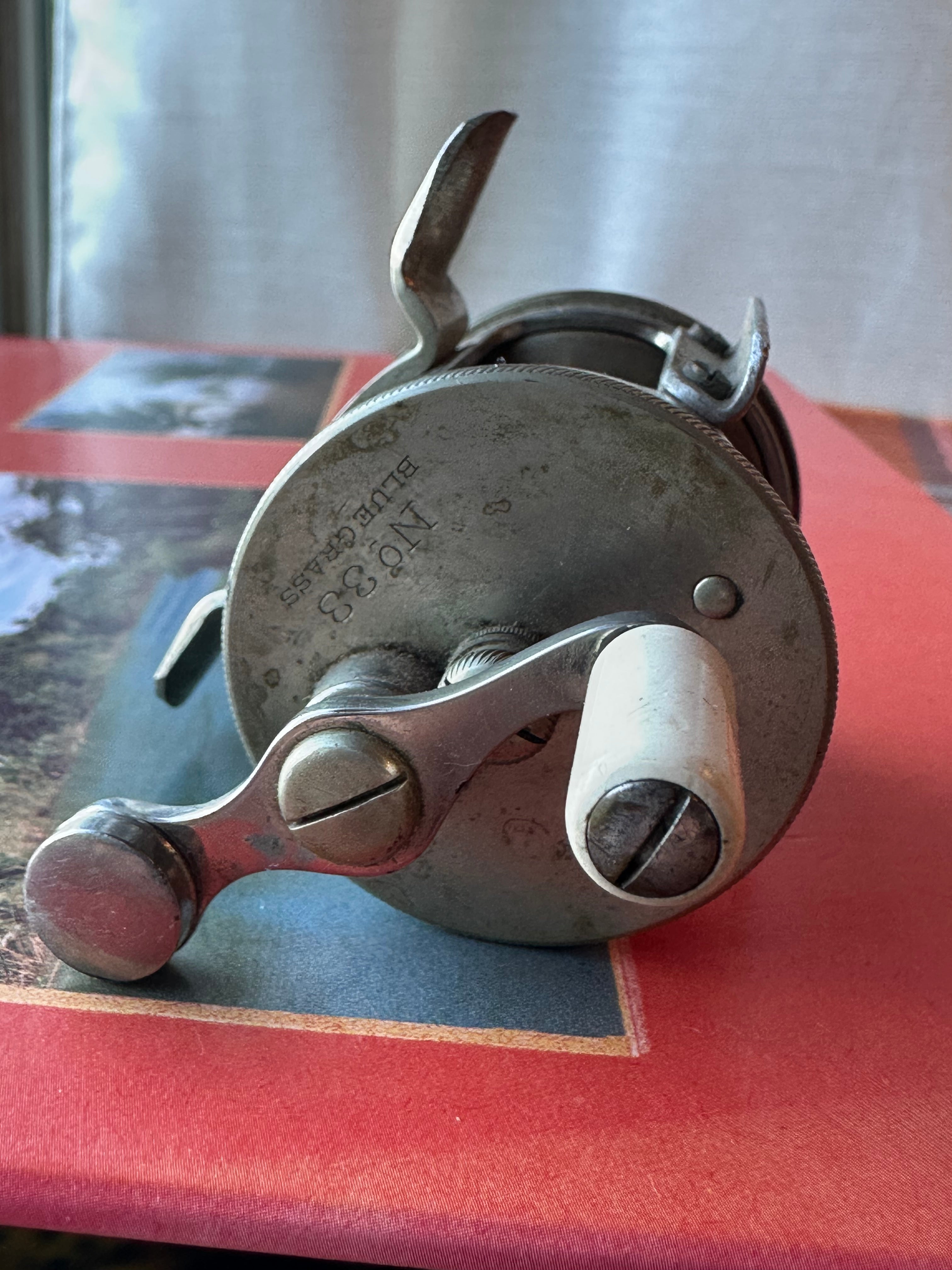 Antique B.F. Meek & Son No. 33 Blue Grass Baitcasting Fishing Reel | Louisville, KY | Pat. 1904 & 1905