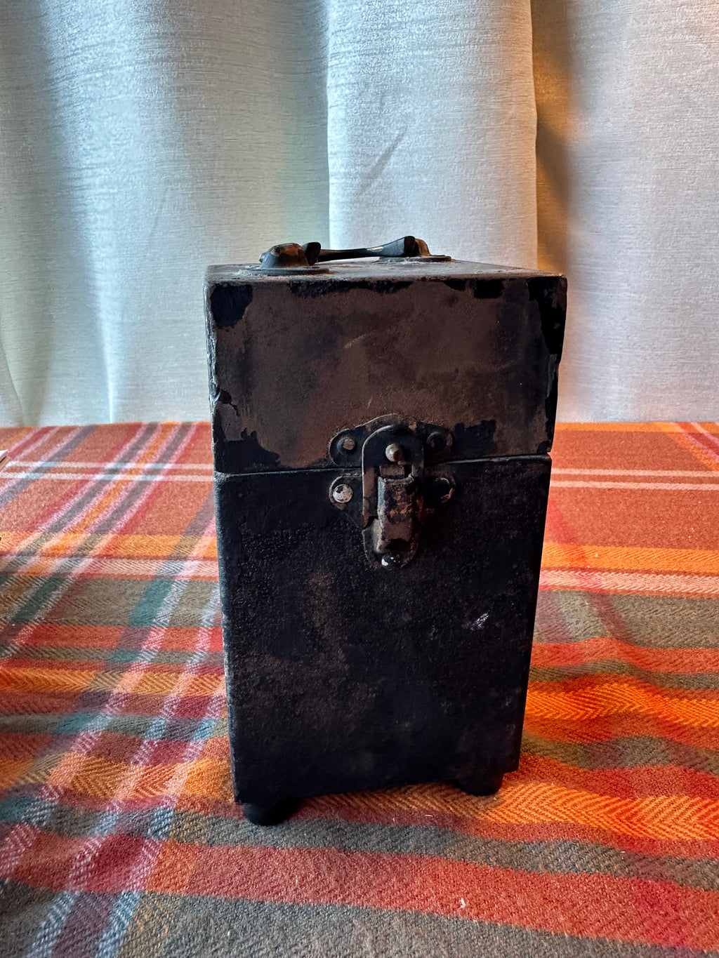 Vintage WWII Aircraft Altimeter in Original Carry Case | U.S. Army Air Forces | Aviation Cockpit Instrument